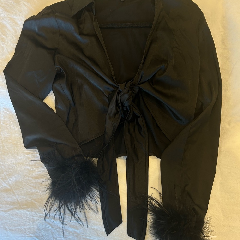 Chic Black Long Sleeve Tie-Front Top